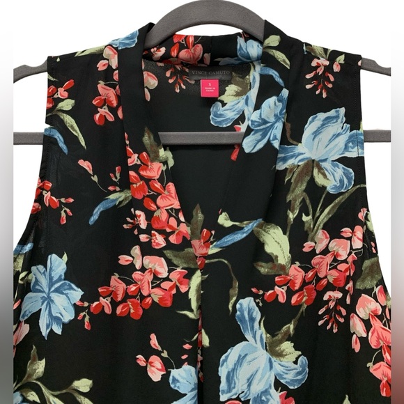 New! Vince Camuto floral chiffon sheer sleeveless v-neck blouse, black, small - Picture 3 of 7